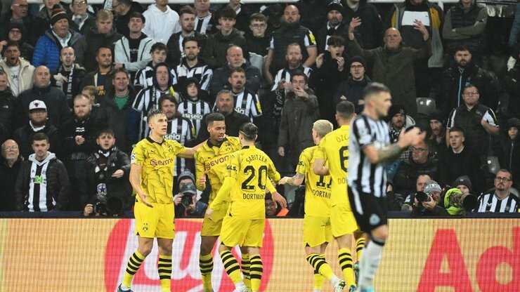 VIDEO/ Dortmund rihap “lojën” në “grupin e ferrit”, “verdhezinjtë” mundën në “shtëpi” anglezët e Newcastle