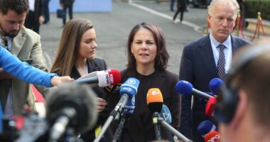 “Jemi në mes të Evropës”, Baerbock nga Tirana: Në një linjë me SHBA dhe BE për situatën në veriun e Kosovës