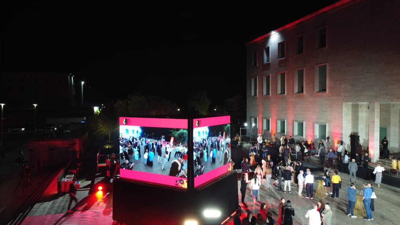 Starton Edicioni i Dhjetë i Festivalit Ndërkombëtar të Filmit DEA OPEN AIR – Tirana 2023