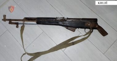 Armë zjarri pa leje, shkon në katër numri i të arrestuarve në Krujë