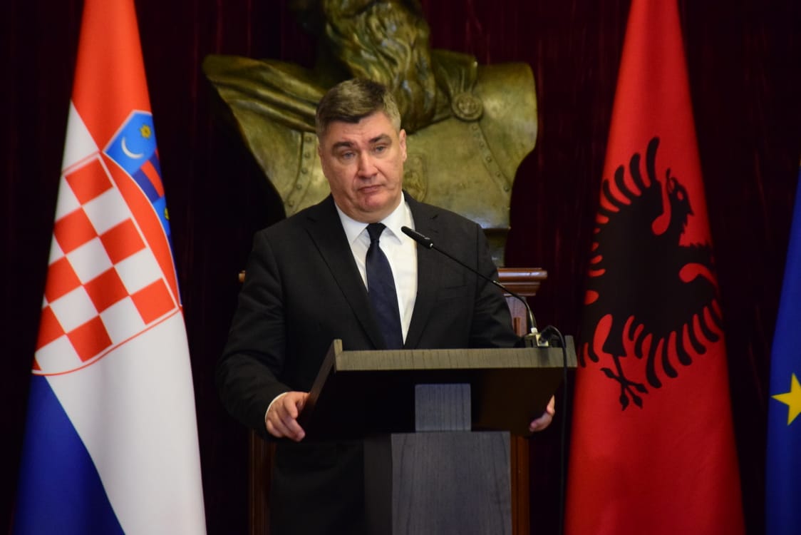 “Shqipëria hyri në NATO me ne, por është pas me anëtarësimin në BE”, presidenti kroat: Ka diçka që nuk shkon me unionin