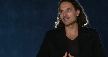 “Ika në Greqi nga mali vetëm 14-vjeç”, balerini i njohur rrëfehet në ‘Pas Mesnatë’