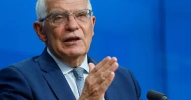 Borrell: BE-ja i ka dorëzuar Ukrainës 500 mijë predha