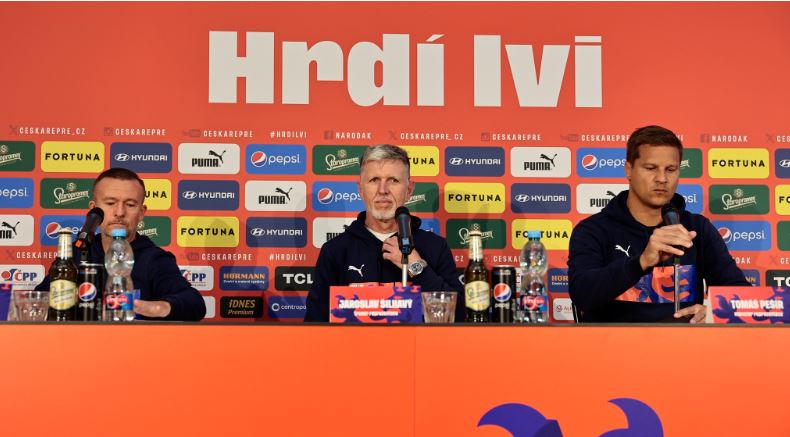 Gjithçka gati për sfidën, Çekia publikon listën me lojtarët e përzgjedhur për ndeshjet e tetorit