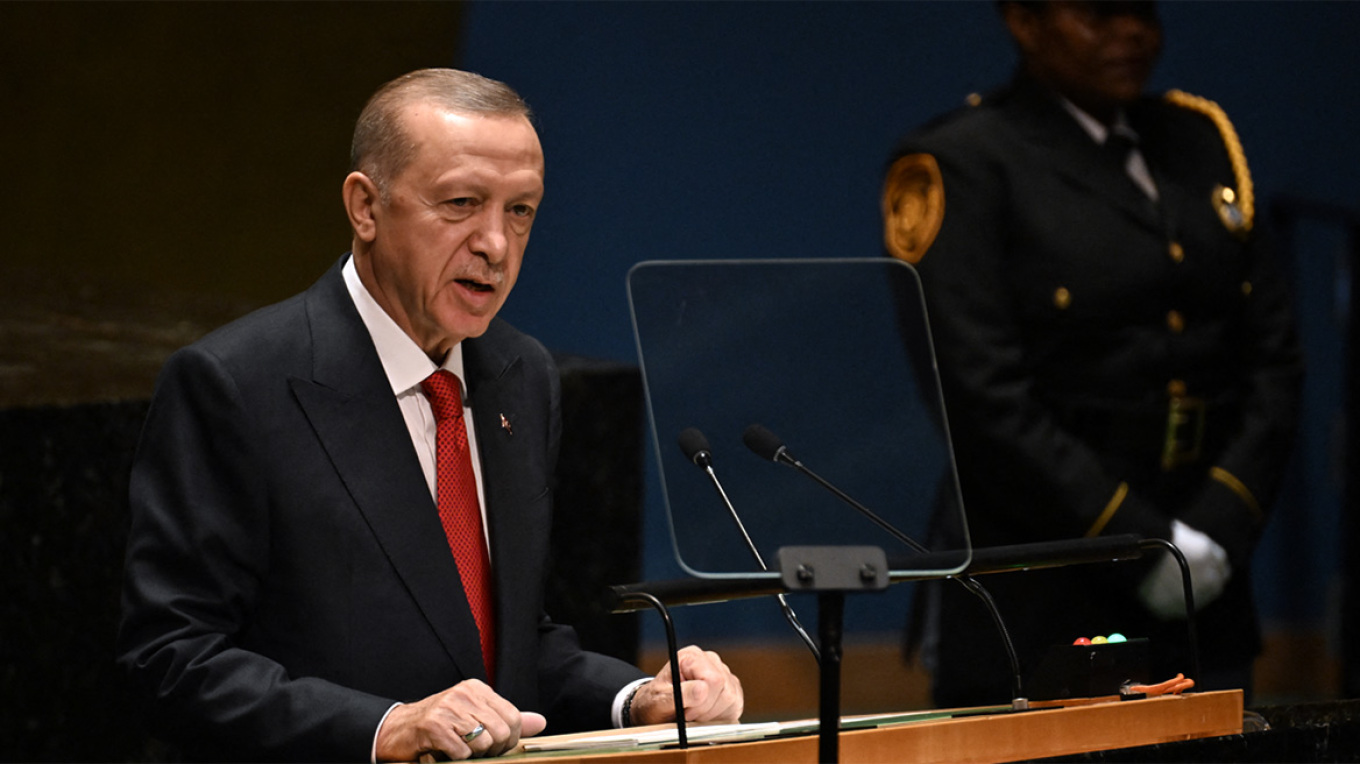 Erdogan: Terroristët nuk do t’i arrijnë kurrë qëllimet e tyre, Turqia nuk pret më asgjë nga BE-ja