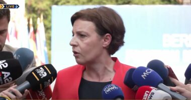 Dialogu Kosovë-Serbi/ Gërvalla kundër propozimit të Ramës: Nuk ka nevojë për konferencë paqeje