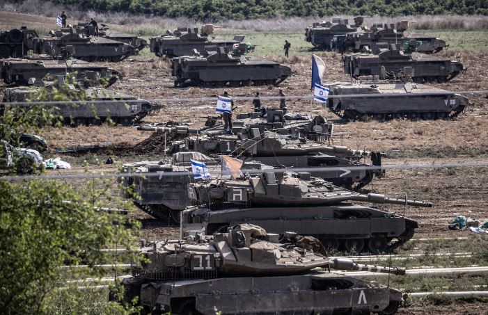 Izraeli paralajmëron: Kushdo që i afrohet kufirit të Gazës do të qëllohet