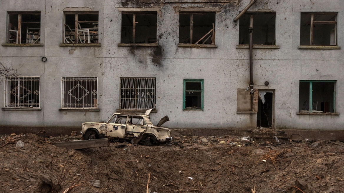 Lufta në Ukrainë/ Të paktën 2 të vdekur dhe 10 të plagosur nga bombardimet ruse në Kherson