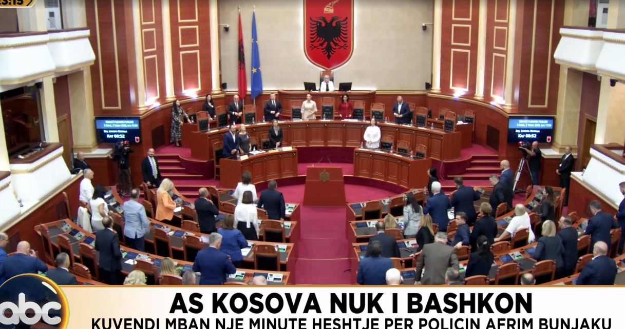 As Kosova nuk i bashkon, Kuvendi mban një minutë heshtje për policin Afrim Bunjaku