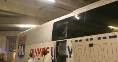 Klubi i Lyon reagon pas dhunës nga tifozët e Marseille: Ngjarje e papranueshme