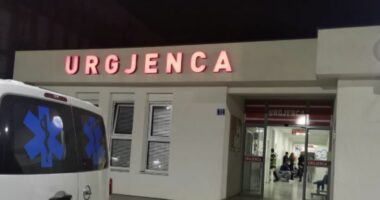 Mbi 30 persona në Kosovë helmohen nga ushqimi