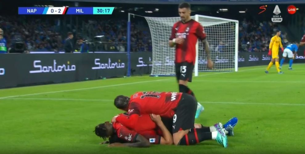 VIDEO/ Milan “i karikuar”, Giroud shënon përsëri ndaj Napolit