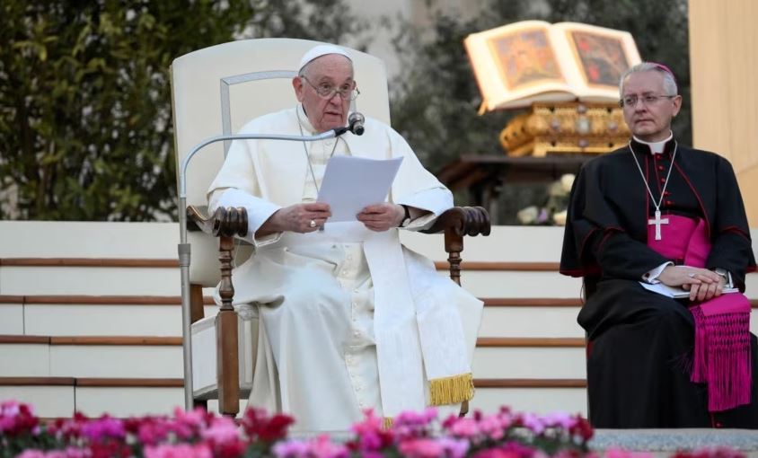 Papa Françesku bën thirrje për masa urgjente ndaj ndryshimeve klimatike