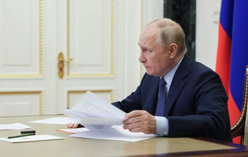 Putin pretendon se po kontrabandohen armë në Rusi nga Ukraina