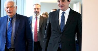 Borrell: Po përpiqemi të gjejmë një zgjidhje mes Kosovës dhe Serbisë