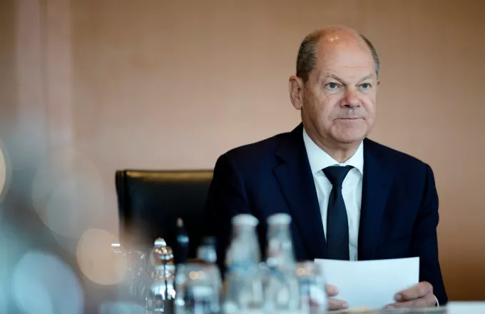 Scholz: Berlini nuk do të dërgojë raketat Taurus në Ukrainë