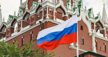 “Ukraina mund të marrë territorin e pushtuar”/ Kremlini reagon ndaj Trump: Ide thellësisht e gabuar