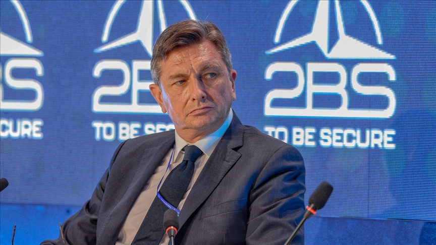 Pahor: Nëse del se Serbia qëndron pas ngjarjeve në Kosovë, shenjë se ajo mbetet në sferën e Moskës