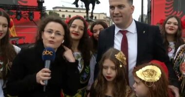 “Parada e 28 Nëntorit”/ Marko Kepi: Mrekulli, për herë të parë janë mbledhur shqiptarët nga të gjitha trevat