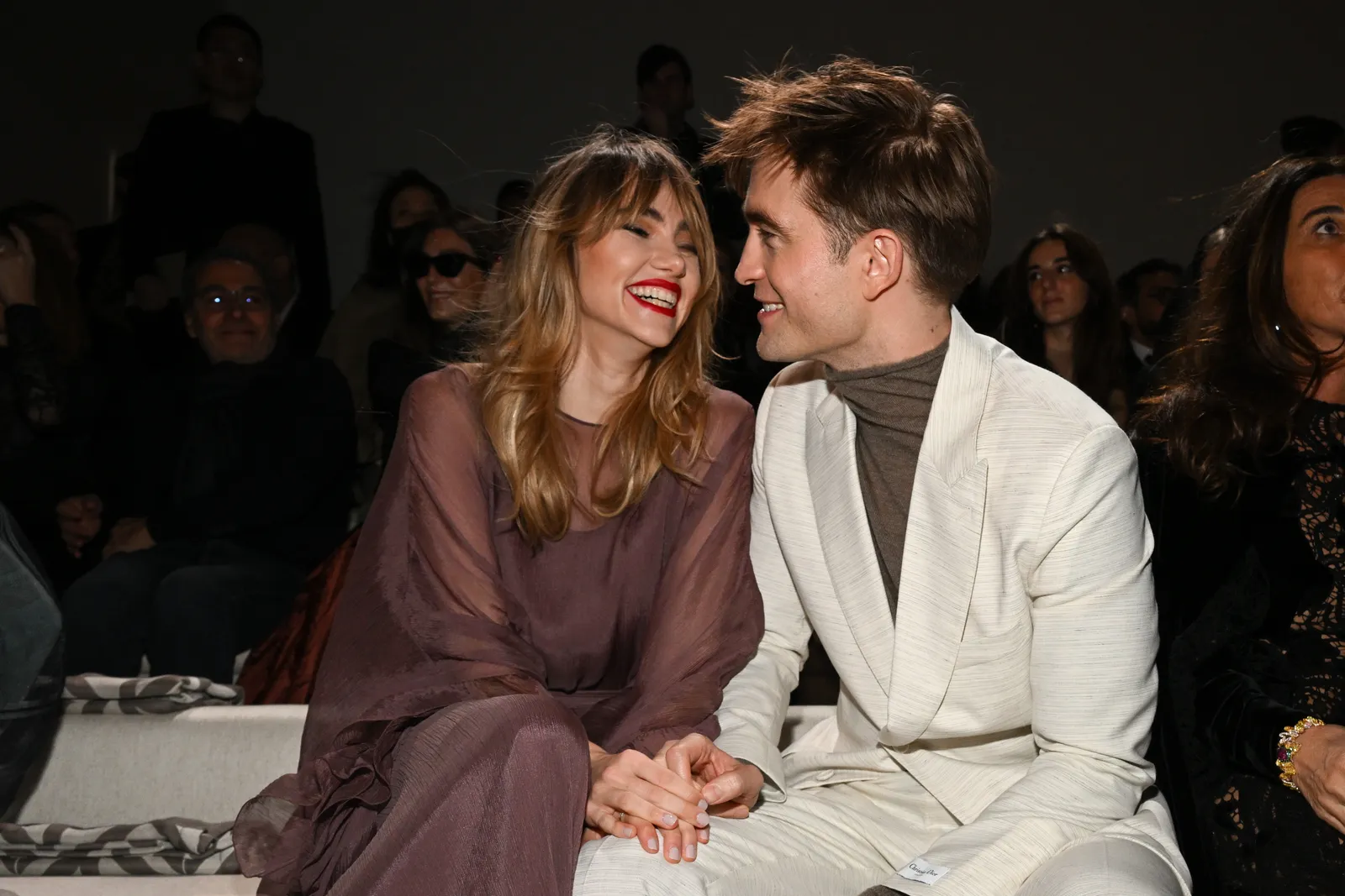 Suki Waterhouse dhe Robert Pattinson janë në pritje të fëmijës së tyre të parë