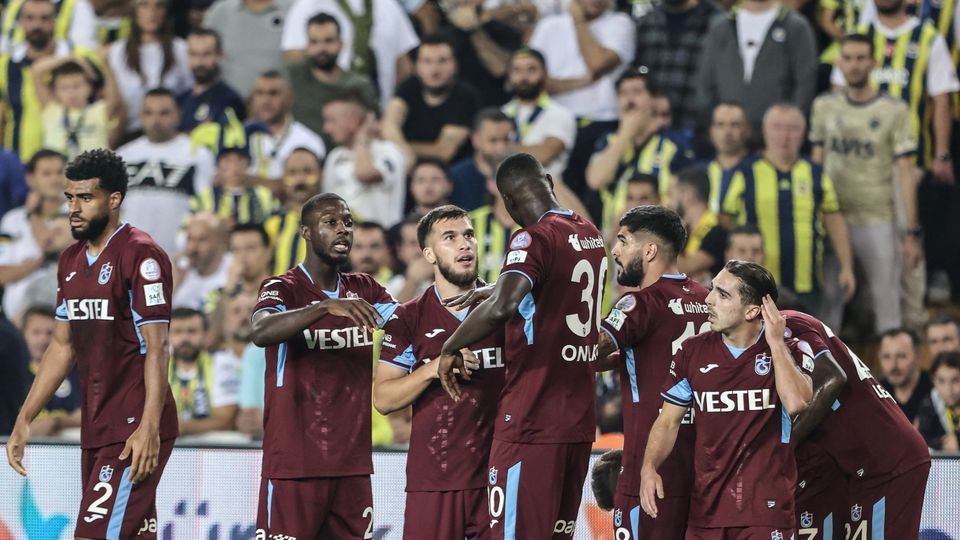 Merr fund “marshimi” i Fenerbahce, “fenerët” pësojnë humbjen e parë të sezonit