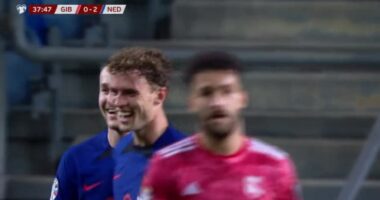 VIDEO/ &Ccedil;menden &ldquo;tulipan&euml;t&rdquo;, Holanda trefishon shifrat ndaj Gjibraltarit