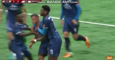 VIDEO/ Kuk&euml;si i &ldquo;p&euml;rmbysjeve&rdquo;, &ldquo;verilindor&euml;t&rdquo; i rr&euml;mbejn&euml; 1 pik&euml; Sk&euml;nderbeut n&euml; &ldquo;Aren&euml;n e Demave&rdquo;