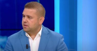 “Deputetët të detyruar të reagojnë”, Braimllari: Bllokimi i komisioneve solli opozitën në këtë gjendje