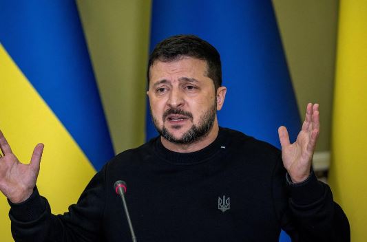 Zelensky zgjat me 90 ditë gjendjen e luftës dhe mobilizimin e përgjithshëm