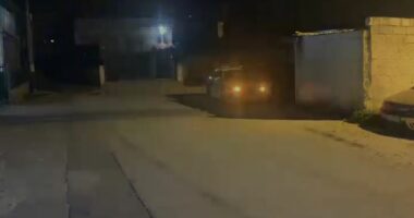 Shkrumbohet një furgon gjatë natës në Vlorë