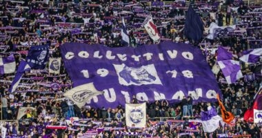 P&euml;rmbytjet n&euml; Toskan&euml;, tifoz&euml;t e Fiorentina k&euml;rkojn&euml; shtyrjen e p&euml;rballjes me Juventus