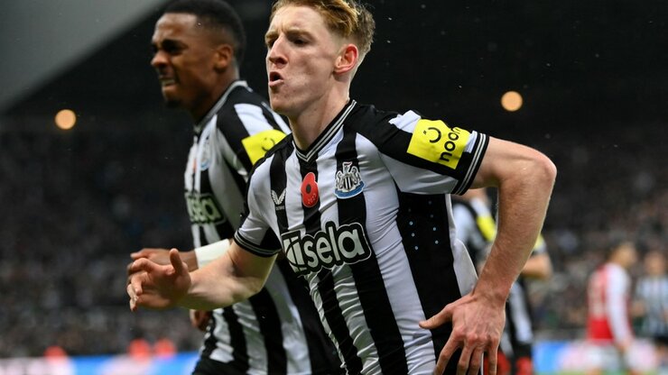 VIDEO/ Newcastle nuk fal në “shtëpi”, Gordon hero ndaj “Topçinjve” të Arsenal