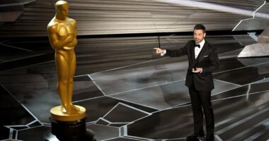 Zbulohet kush do të prezantojë çmimet Oscar 2024