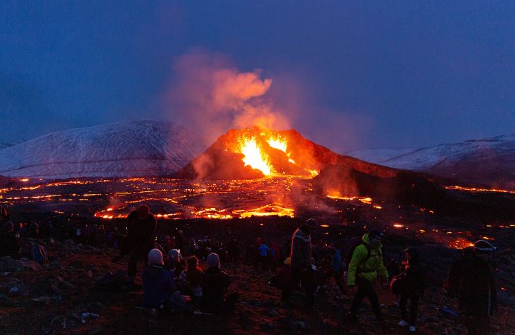 Rritet mundësia e shpërthimit të vullkanit në Islandë