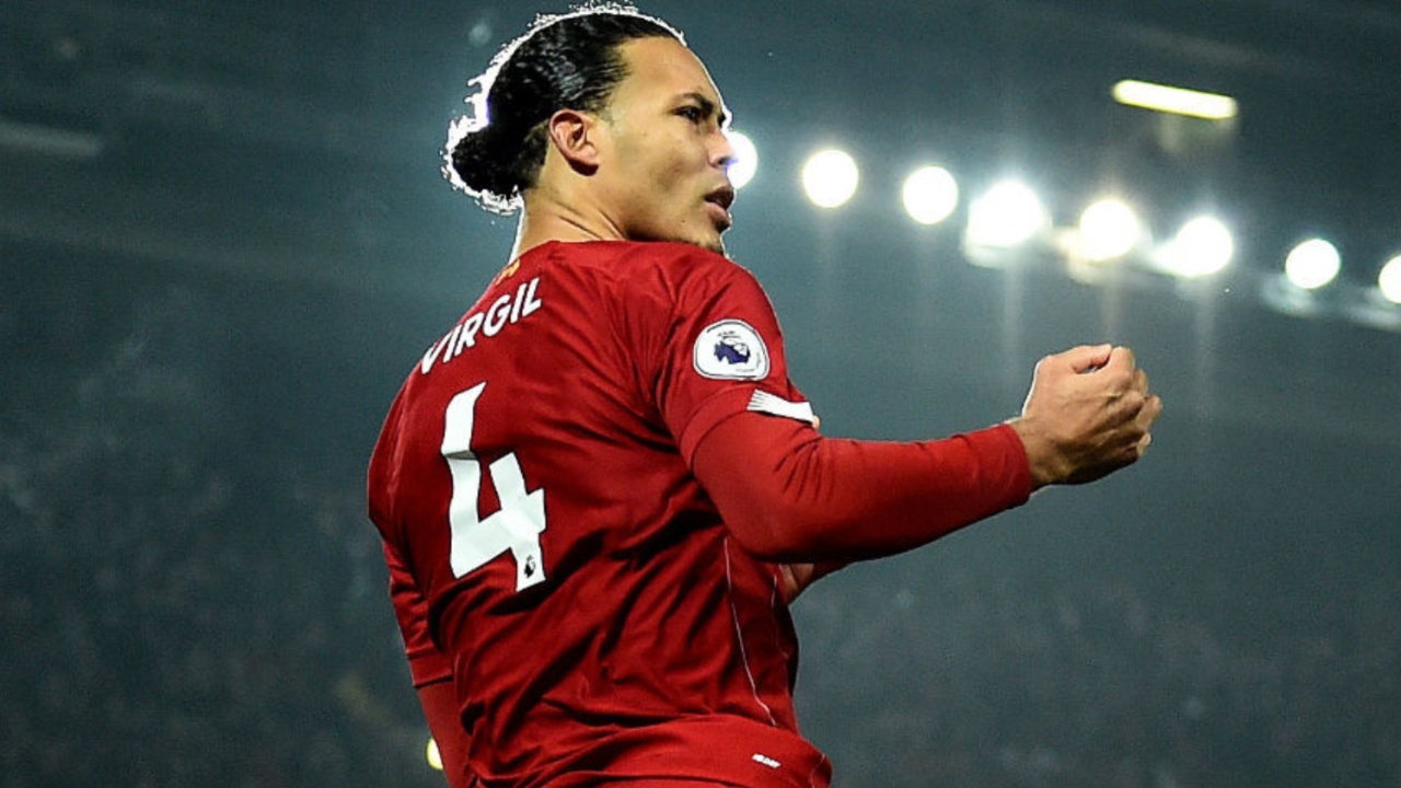 Van Dijk i vetëdijshëm për formën e dobët: Kam punuar shumë, këtë sezon do të jap më të mirën time