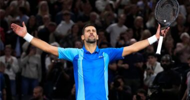 I etur p&euml;r trofe e rekorde, Djokovic k&euml;rkon triumfin n&euml; &ldquo;Davis Cup&rdquo;: Dua t&euml; fitoj sa m&euml; shum&euml;