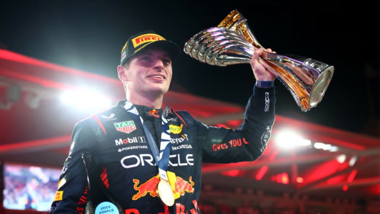 Fitoi titullin e tretë radhazi në Formula 1, Verstappen: Sezon i jashtëzakonshëm, vështirë të përsëritet