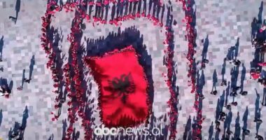 Parada e Shqiptarisë/ Mbahet të martën në bulevardin “Dëshmorët e Kombit”