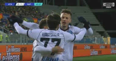 VIDEO/ Napoli kalon n&euml; ep&euml;rsi ndaj Atalanta, aksion perfekt nga &ldquo;t&euml; kalt&euml;rit&rdquo;