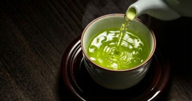 Pse duhet të konsumojmë një çaj jeshil para gjumit