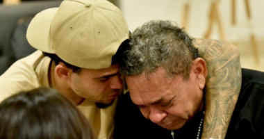 VIDEO/ Momente prekëse për Luis Diaz, babai i sulmuesit takohet me familjen pasi u lirua nga rrëmbimi