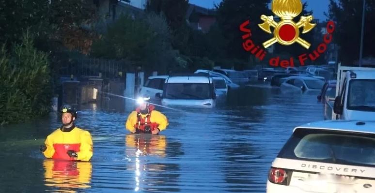 Italia e gjunjëzuar nga stuhia “Ciaran”, përmbytjet në Toskana shkaktojnë 5 viktima