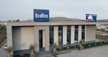 “Billa”, investim i madh në Lushnje/ Festohet ditëlindja me hapjen e showroom-it të ri. Oferta fantastike në të gjithë vendin