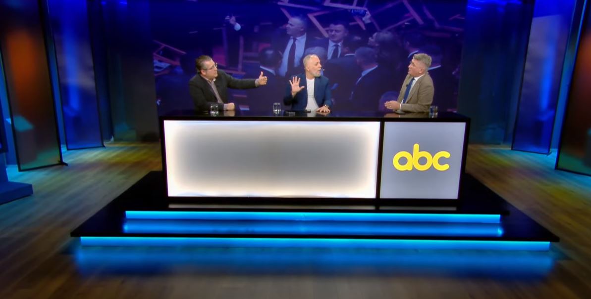 “Jeni të përçarë”, Minxhozi debat me Gjekmarkaj: Opozita prej tre muajsh nuk është e dobët