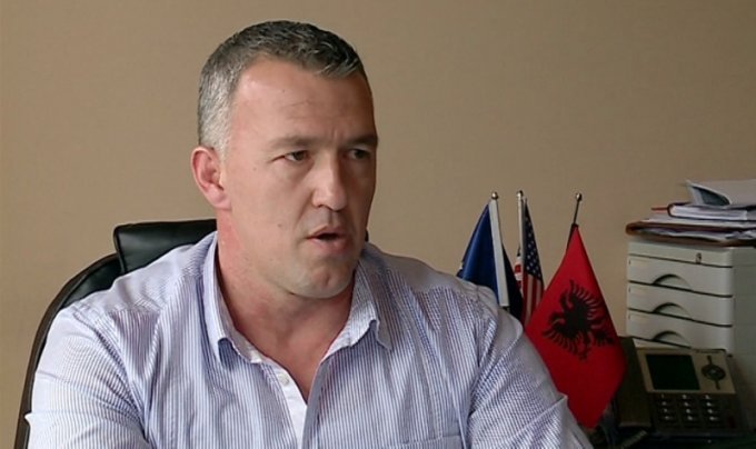 SPAK në aksion/ Arrestohet Erzen Breçani, në kërkim i biri. Zbardhen akuzat për ish-drejtuesin e Policisë Tiranë