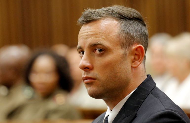 Oscar Pistorius do të lirohet nga burgu në janar, gati 11 vjet pas vrasjes të së dashurës