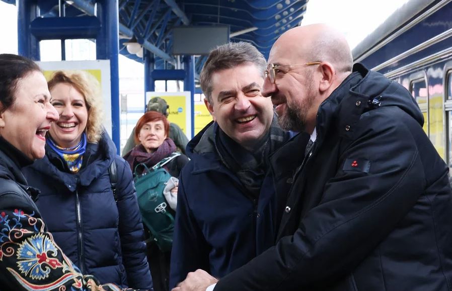 10 vjetori i revolucionit në Ukrainë, Charles Michel dhe presidentja moldave vizitë në Kiev