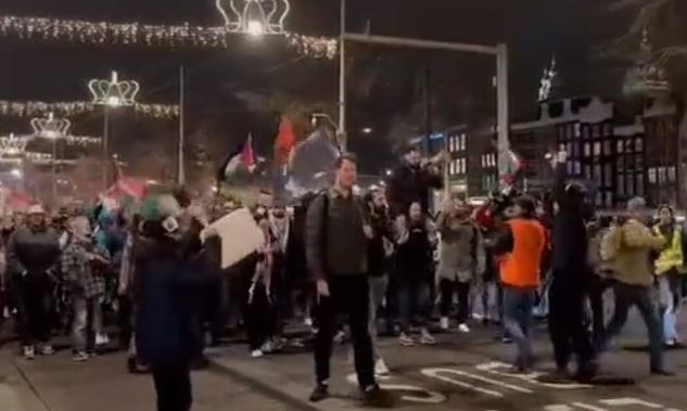 Demonstrata kundër fitores së Geert Wilders në Holandë