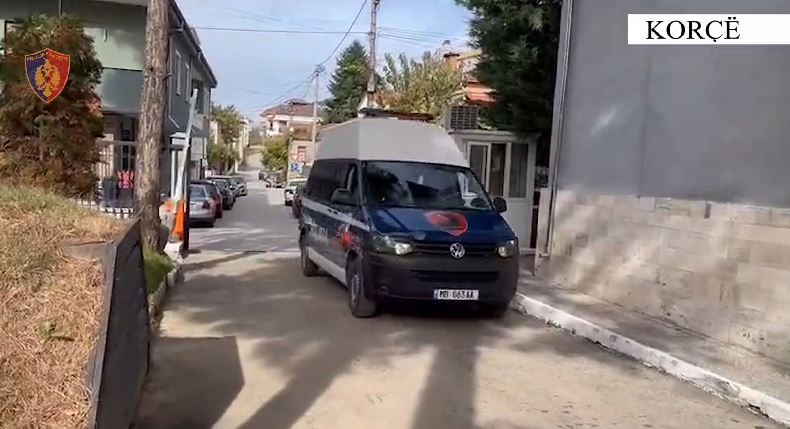 “Tempulli”, shpërndante kanabis pranë shkollave, arrestohet 36-vjeçari në Korçë (EMRI)