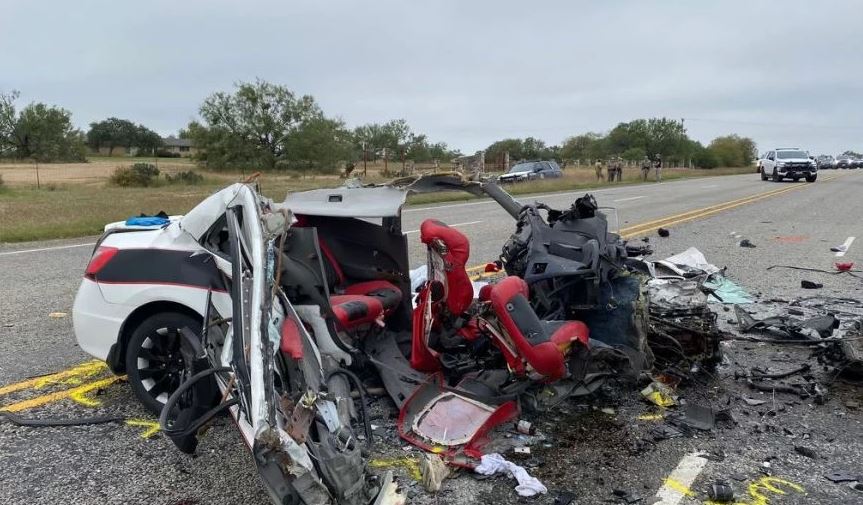SHBA/ Makina me emigrantë aksidentohet në tentativë për t’i shpëtuar policisë, 8 të vdekur